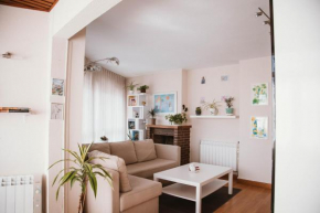 Becquer, luminoso y amplio apartamento, playa a 3km VUT-1035-AS